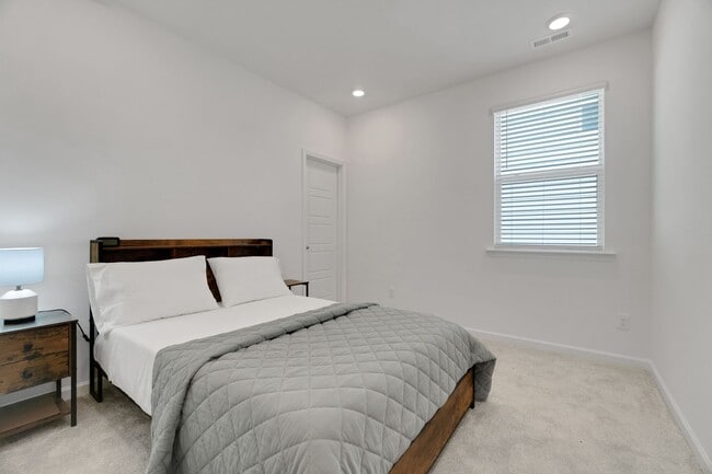 Photo - 12129 Rowan Hill Dr