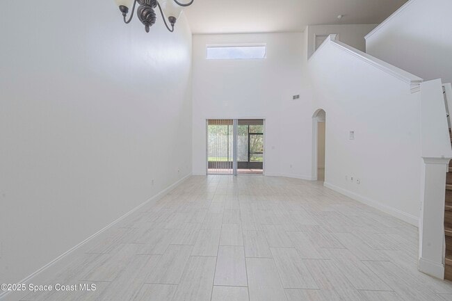 Photo - 3701 Titanic Cir