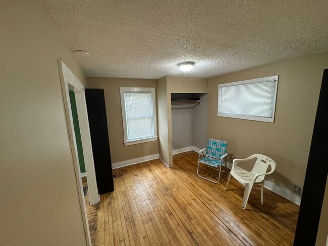 Photo - 164 13th Ave NE Unit Apt.2