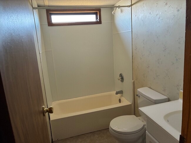 Photo - 30 Upper Price Ln