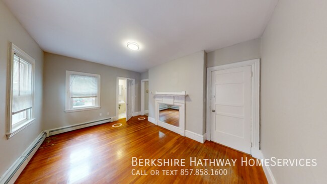 Photo - 60 Dana St Unit 8