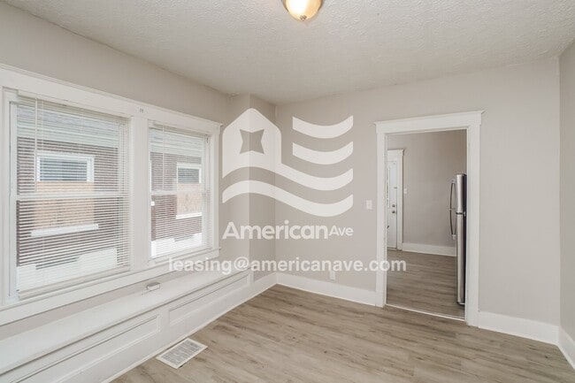 Photo - 656 S 42nd St