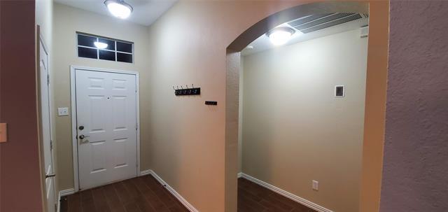 Photo - 204 Trenton Dr