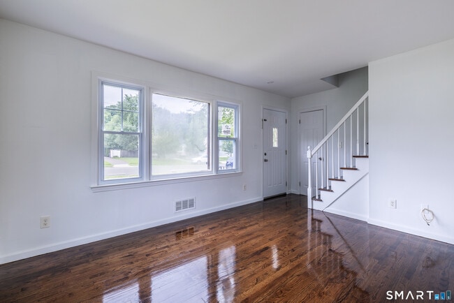 118 Bryden Terrace