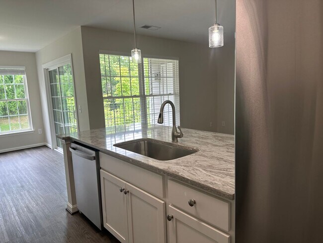 Photo - Scotts Crossing