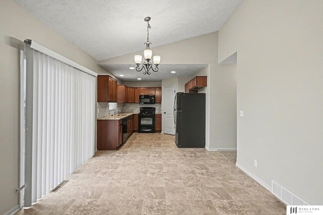 Photo - 16603 Dora Hamann Pkwy