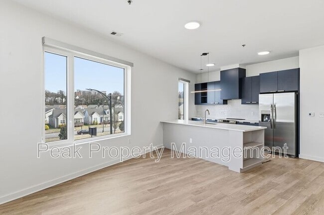 Building Photo - 501 Orleans St