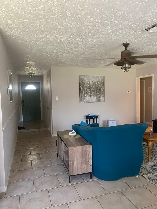 Photo - 11303 Verlaine Dr