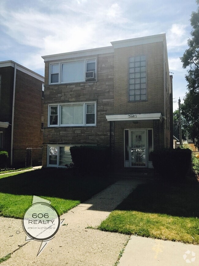 Building Photo - Jefferson Park Apt! Unit G
