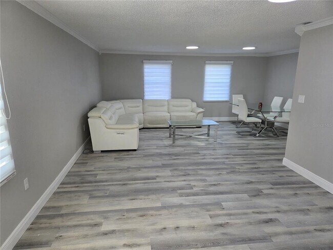 Photo - 9004 Tudor Dr Unidad K103