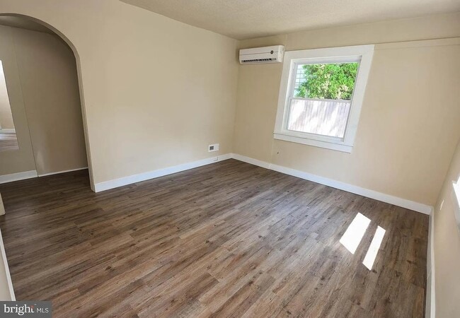 Photo - 1014 Cecil St