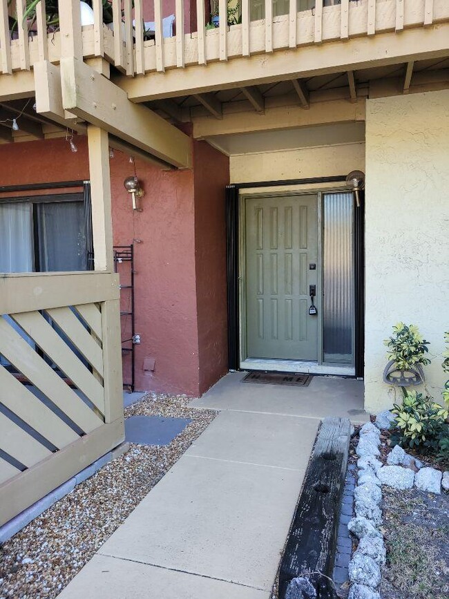 Photo - 13165 Chadwick Ct Unidad 25