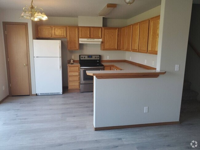 Building Photo - Wonderful 3 bedroom 2 bath Duplex in Post ... Rental