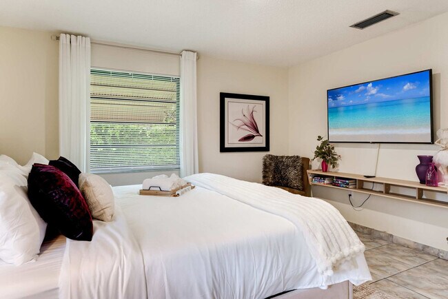 2225 NW 170th Terrace Unit SI ID1580556P