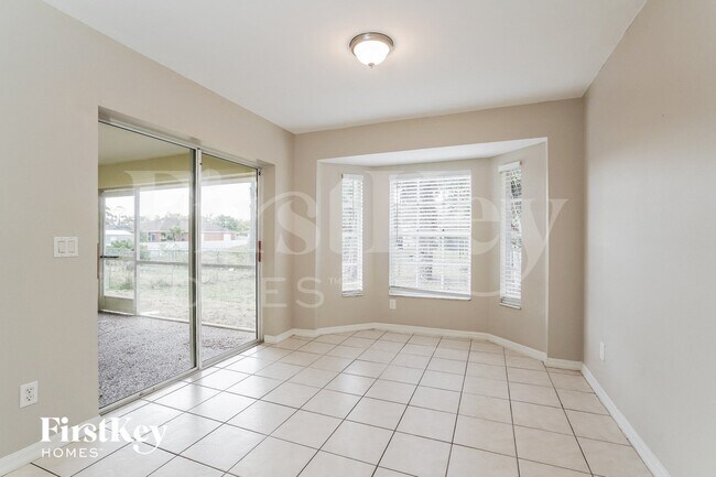 Photo - 2915 12th St W