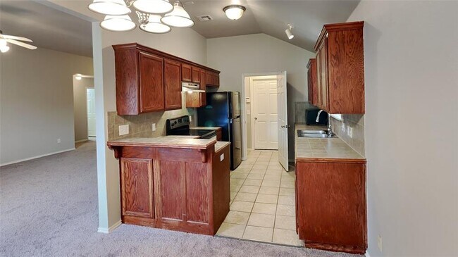 Photo - 1109 Westridge Dr