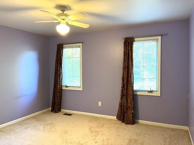 Photo - 1841 Grayslake Dr