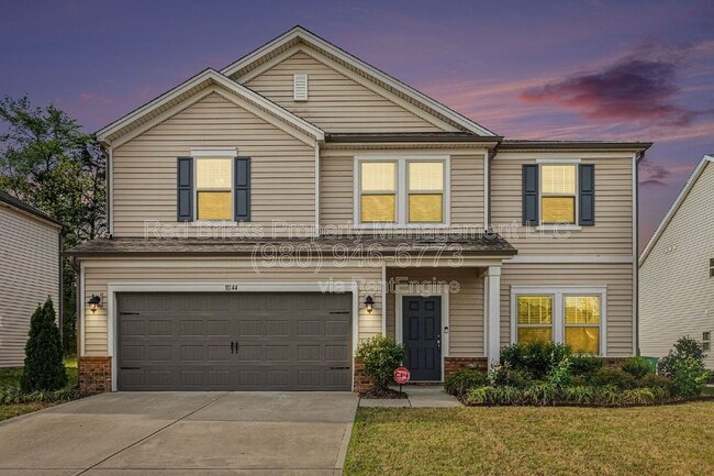 Photo - 11144 Comiskey Ln