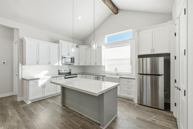 Photo - 200 Waikakaaua Dr