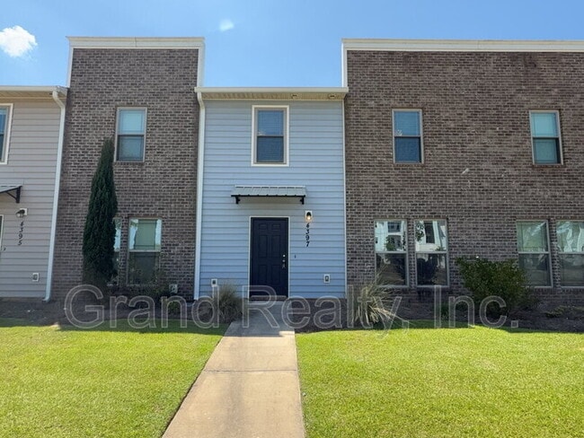 Building Photo - 4397 Village Oak Ln