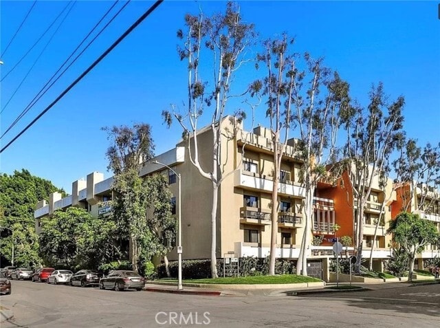 Building Photo - 750 Kings Rd Unit 325 Rental