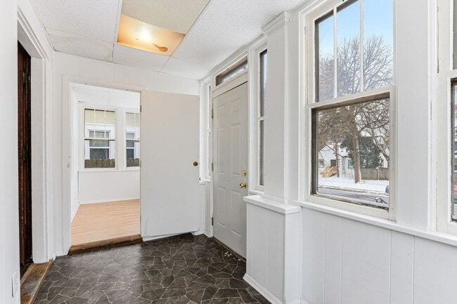 Photo - 977 Fremont Ave E Unit 1