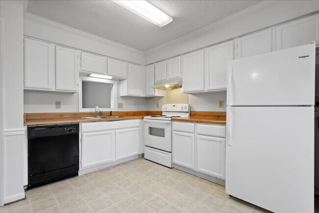Photo - Magruder Estates