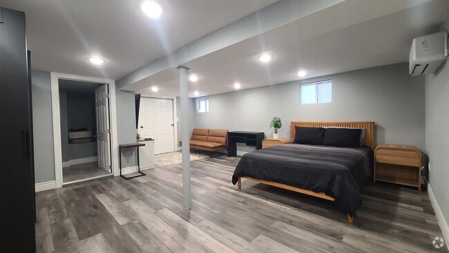 Building Photo - 1508 38th St Rental