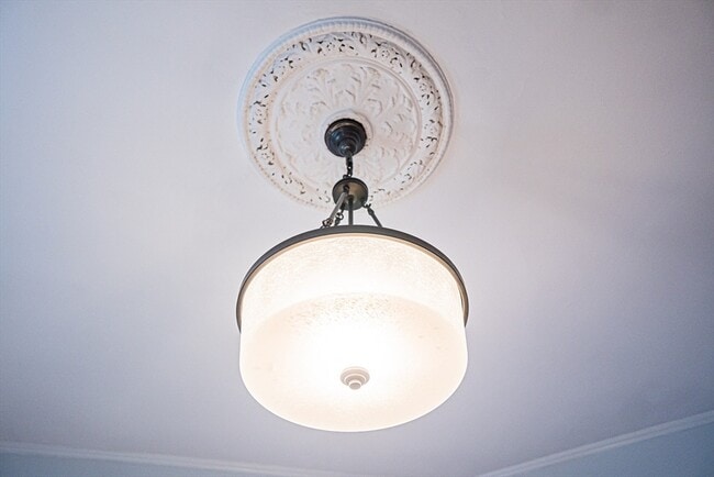 Photo - 18 Whittier St Unit 2R