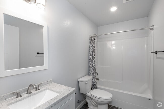 3BR, 3BA - 1,480SF - Eastside Estates