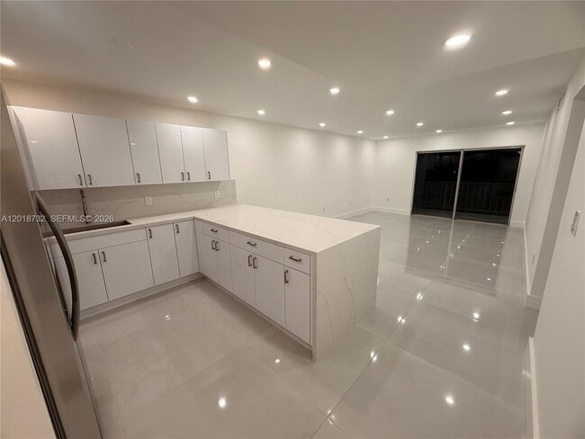 Photo - 6070 W 19th Ave Unit 315