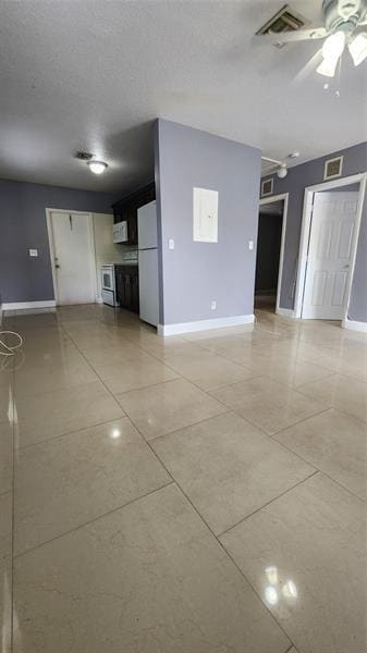 Photo - 2221 NW 4th Ct Apartment Unit 2