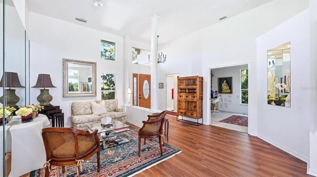 8009 Hampton Ct