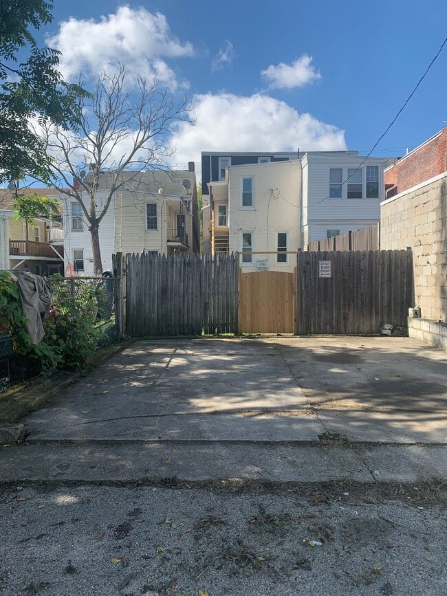 Photo - 241 N Newberry St