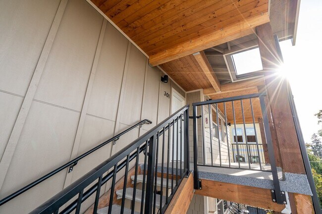 Photo - 523 N Forest St Unidad #301