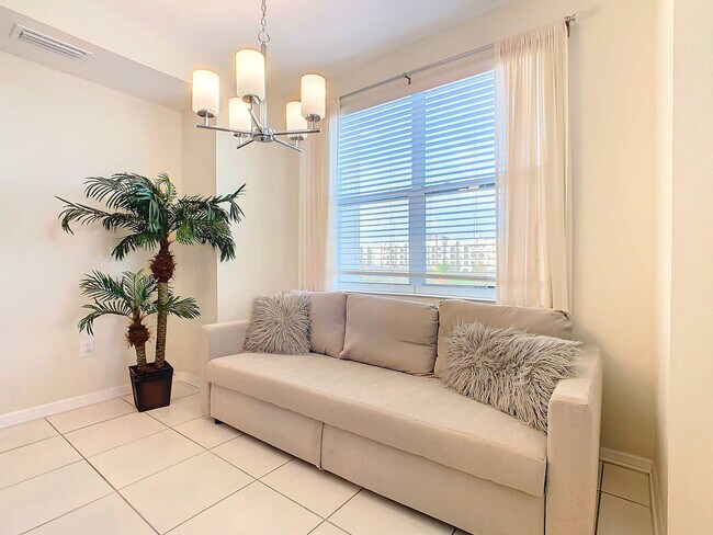 Photo - 4784 Clock Tower Dr Unidad ID1314971P