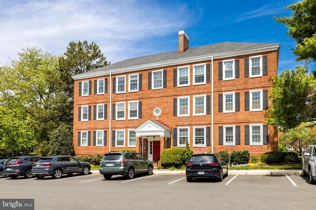 Photo - 2869 S Buchanan St Apartment Unit C1