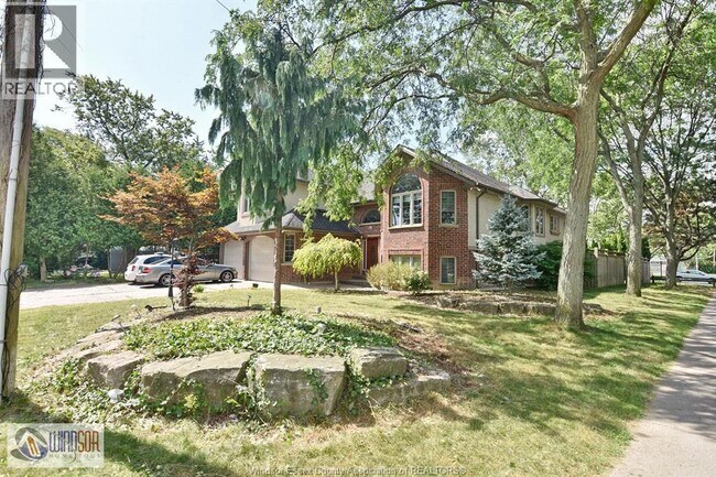 Photo - 4305 Casgrain Dr