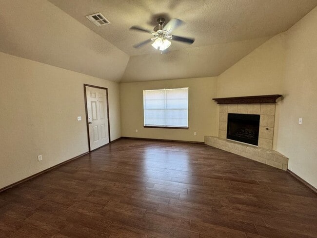 Photo - 15012 Kyle Dr