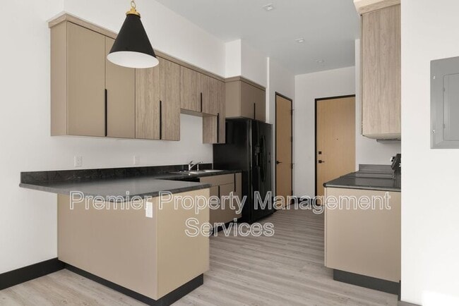 2310 First Ave N Unit 406