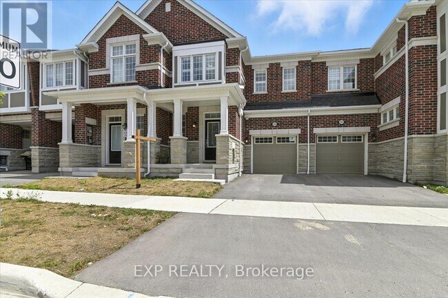 Photo - 3303 Thunderbird Prom