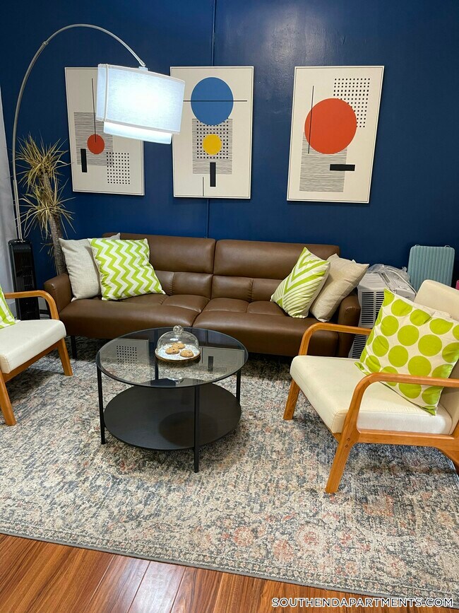 Photo - 871 Harrison Ave Unit 2