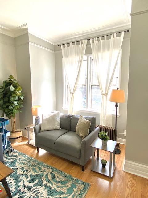 Photo - 1120 W Barry Ave