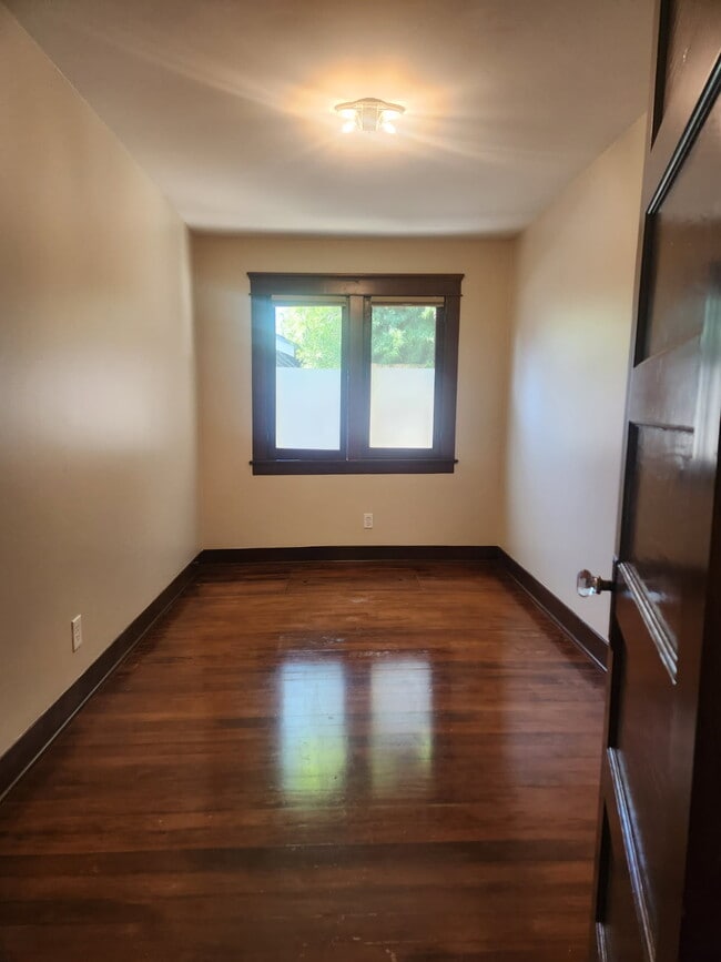 Photo - 373 S Shaffer St Unidad C
