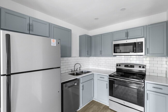 Photo - Forest Park Apartments