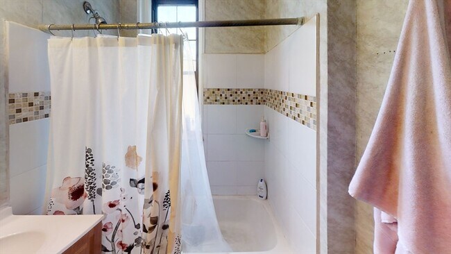 Photo - 6 Sutherland Rd Unit 41