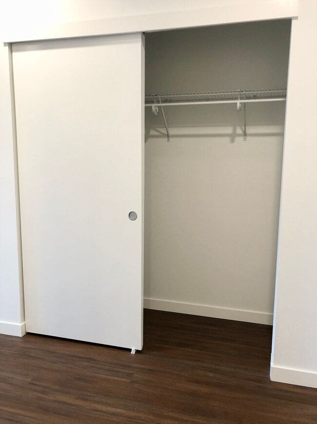 Photo - Spur Apartments