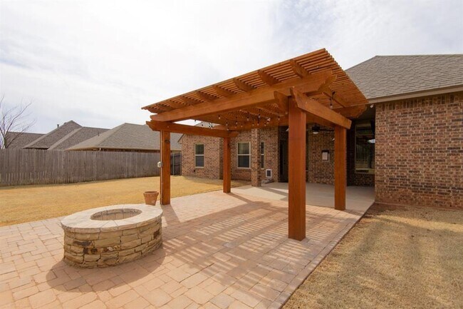 Photo - 2124 Newbrook Dr