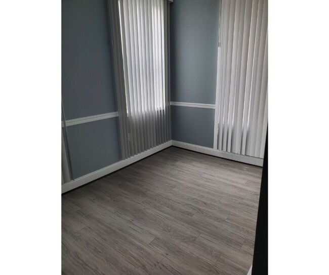 Photo - 2838 Washington Blvd Unit 1C W/Bath Available $850 1C W/BATH