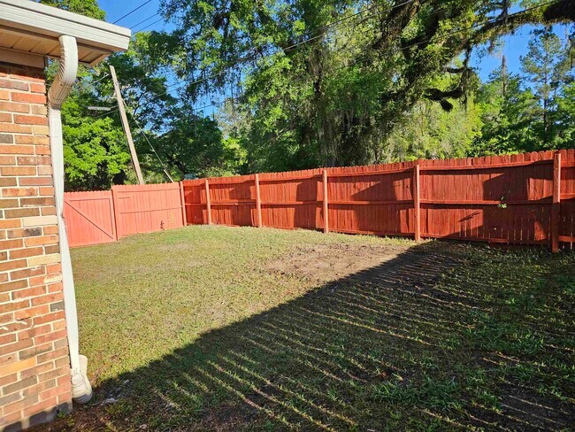 Photo - 1417 W Orange Ave